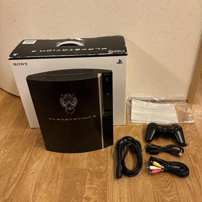 Consola Sony PlayStation 3 Cloud Negra Edición Limitada Modelo Final Fantasy VII Foto 1 de 4