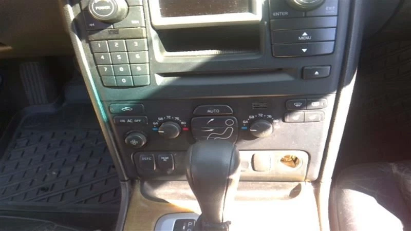 Control de temperatura con climatizador automático para 03-13 VOLVO XC90 Foto 1 de 4