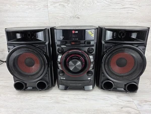 LG Mini Hi-Fi System CM4330 w/ CM-S4880F Speakers – CD/USB/FM Tested - Picture 1 of 8