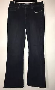 Levi's DENIZEN Women Totally Shaping Bootcut Leg DARK Wash STRETCH Jeans - Picture 1 of 9