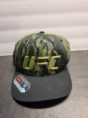 UFC VENUM CAMO / Sombrero trasero a presión negro y verde / Nuevo con etiquetas / 0624-cm Foto 1 de 4