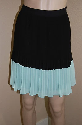 Falda $69 BEBE Forrada Plisada RENOVADA Contraste Negra/Verde ~ Talla XXS Foto 1 de 4