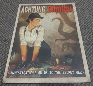 ¡Atención! Guía de investigadores de Cthulhu para la guerra secreta - Modiphius - ¡Bonito! - Imagen 1 de 5