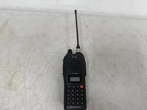 Icom IC-U82 7W 3-7KM VHF TransceiverVHF ICOM Radio Walkie TalkieTransceiver - Zdjęcie 1 z 8