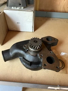 1458267 Hyster Forklift Water Pump For PERKINS Engine 1004.4 / 1006.6, - Picture 1 of 4