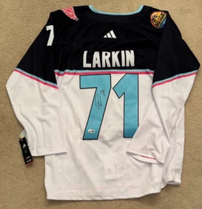 DYLAN LARKIN SIGNED 2023 ALL STAR JERSEY XL BECKETT COA DETROIT RED WINGS - Picture 1 of 6