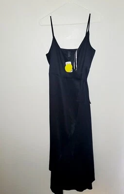 Vestido Forever 21 Para Mujer Mediano Negro Midi Envolvente Satinado Sexy Femenino Corbata Sensual  Foto 1 de 4
