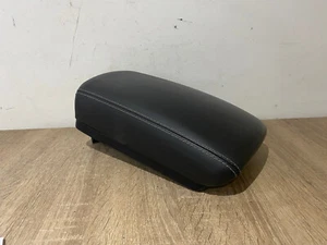 NISSAN QASHQAI J10 2008 CENTRE CONSOLE ARMREST UNIT 07C2403CB9 - Picture 1 of 2