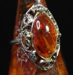 Vintage OLD NATURAL 3.7gr Butterscotch Egg Yolk Baltic Amber Stone Ring D1288 - Picture 1 of 9