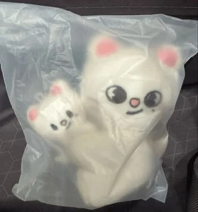 Stray Kids Magnet Plush Set Jiniret Hyunjin World Tour DominATE : CelebrATE New - Picture 1 of 2