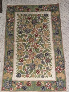 29 "Bx47"L Vintage Seide handgefertigt Kettenstich Teppich mit einem bunten Blumenmuster - Bild 1 von 6