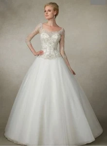 Ronald Joyce Victoria Jane style 18020 wedding dress in ivory fabric - Picture 1 of 3