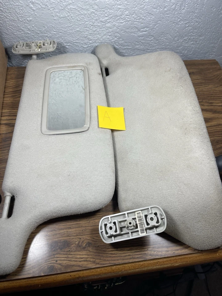 04-11 Chevrolet Colorado Izquierdo Derecho Parasol Parasol Par Gris OEM LEER Foto 1 de 4