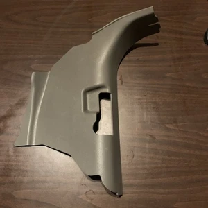 🔥99-06 SILVERADO SIERRA LEFT DRIVER KICK LOWER TRIM PANEL HOOD PROP Light Grey - Picture 1 of 4