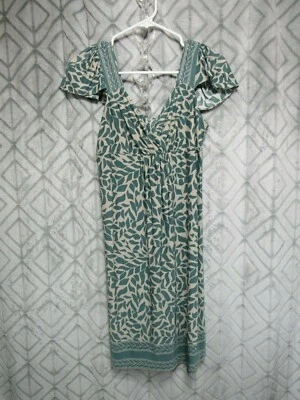 Vestido Love21 Talla M Verde Abierto V Frontal Manga Casual Elástico Fiesta Foto 1 de 4