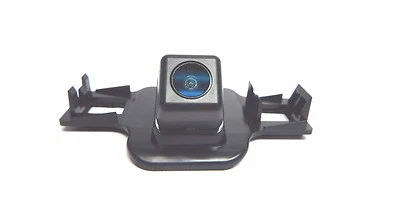 New OEM 2012-2015 Toyota Venza Rear View Backup Camera Lift Gate Monitor Back - Image 1 of 4