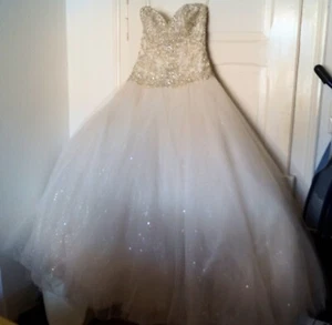 Brautkleid Eddy K. Prinzessin ivory, Glitzer Perlen Straß, Schleppe, Gr. 38 - Bild 1 von 9