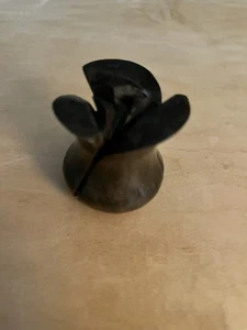 Vintage handgeschnitzte Holz Blumenknospe Figur - Bild 1 von 5