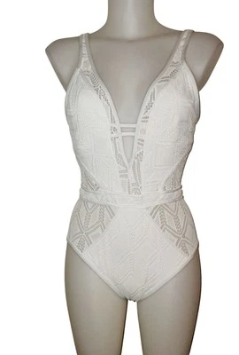 Traje de baño Becca talla L blanco geométrico ganchillo de una pieza boho preppy para mujer  Foto 1 de 3