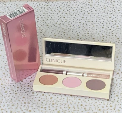 Clinique 101 Great Looks Pinks Eyeshadow Duo & Blush & Sheer Shimmers Lip Gloss - Image 1 of 2