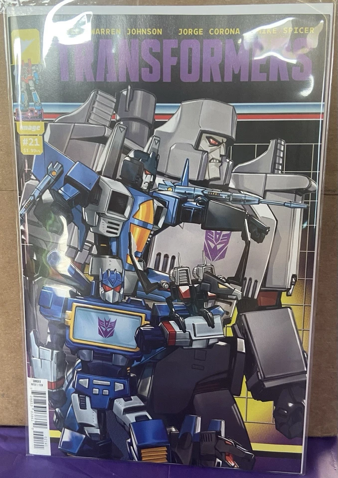 Transformers (2023 Image) #21 Limited 1:25 Chew Variant Cover - Image 1 of 1