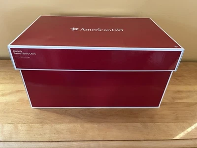 Juego de muñecas American Girl Kirsten’s Wood MESA Y SILLAS 18" ¡NUEVO EN CAJA! Foto 1 de 4
