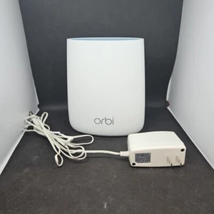 Router NETGEAR Orbi Modelo RBR20 Blanco Satélite Hogar Malla WiFi con Cable de Alimentación - Imagen 1 de 3