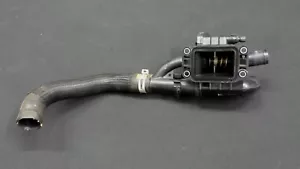 Ford Focus III MK3 1.5TDCI Original Wasserauslaß Stutzen Thermostat 29Tkm - Picture 1 of 3