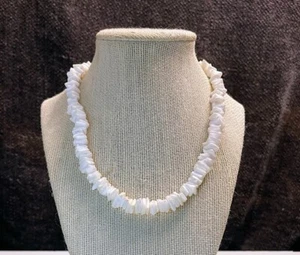 Pukka Muschel Halskette 15 Zoll Quadrat Perlen Weiß Hawaii Surfer Kalifornien - Bild 1 von 6