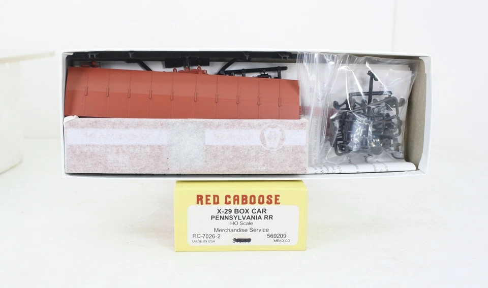 HO Scale Red Caboose 7026-2 Pennsylvania X-29 Merchandise Service PRR 569209 - Image 1 of 2