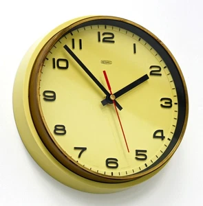 Vintage 22cm Metamec Wall Clock - Yellow Retro Mid Century 1970s Kitchen Clock - Picture 1 of 4