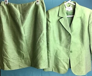 DEVINE DENIM NY LADIES LIGHT GREEN AFRICAN TOP AND SKIRT SUIT - Picture 1 of 3