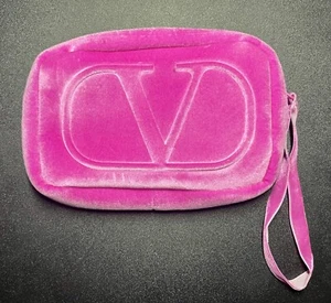 Valentino Beauty Small Hot Pink Velvet Travel Pouch Makeup Wrist Bag Clutch - Picture 1 of 6
