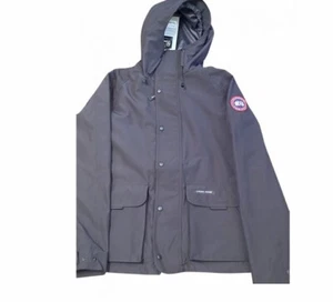 Mens Canada Goose Jacket in a size Medium, brand new with box and tags - Picture 1 of 8