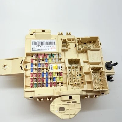 KIA SORENTO 2020 interior cabina tablero fusibles relé caja bloque de conexiones OEM Foto 1 de 4