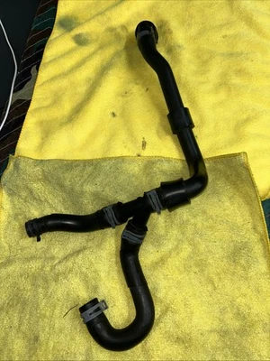 VOLKSWAGEN JETTA 1.4L MOTOR RADIADOR REFRIGERANTE MANGUERA INFERIOR TUBO FABRICANTE DE EQUIPOS ORIGINALES 2019-2021 Foto 1 de 4