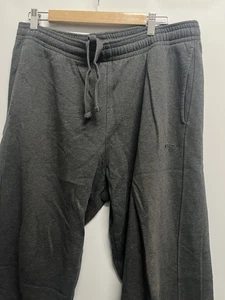 Champion Men's XL SweatPants Gray *1-Small Hole* Elastic 31"-inseam Athletic - Picture 1 of 17