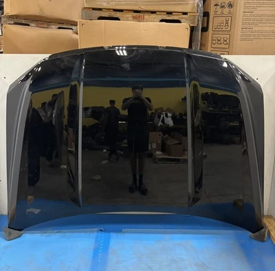 GMC Yukon XL 2021-2025 capó negro OEM 85112716 #1534 Foto 1 de 4