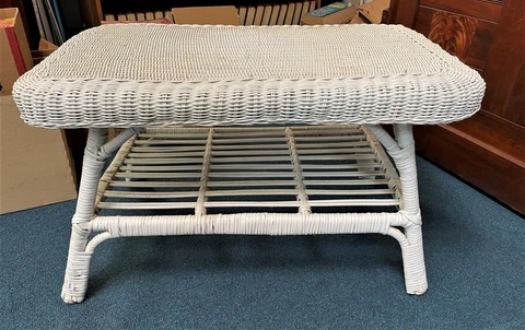VTG WHITE WICKER RATTAN COCKTAIL TABLE COFFEETABLE LOCAL PICK UP NORTH CAROLINA Cover