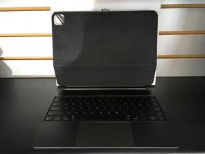 APPLE MAGIC KEYBOARD MWR53LL/A (FOR 13INCH IPAD PRO M4) - Picture 1 of 6