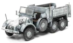 Dragon Armor Kfz.70 6x4 Personnel Carrier Winter Camouflage 1:72 Scale 60501 - Picture 1 of 3