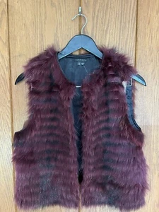 Theory Himiney Belgian Vest Dyed Raccoon Fur Size M - Picture 1 of 4