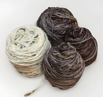 Hedgehog & Madelinetosh 100% Superwash Worsted Weight Yarn Extras Perfect Much! - Image 1 of 4