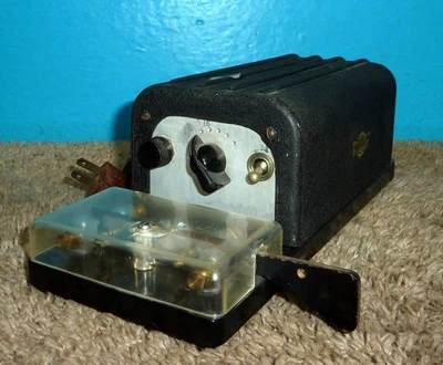 Mon-Key Electronic Keyer Electric Eye Co. 1st Keyer #2 - Image 1 of 4