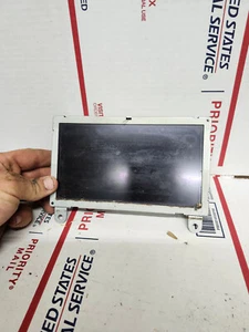 2013-2016 Chevy Cruze Radio Dash Information Info Display Screen 22851302 - Picture 1 of 2