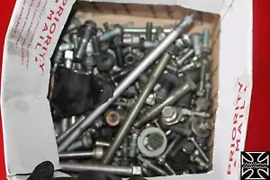 04 2004 YAMAHA V STAR 1100 XVS1100A CLASSIC NUTS BOLTS WASHERS ETC - Picture 1 of 1