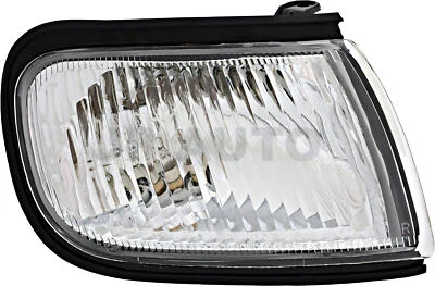 Luz de esquina lado del pasajero para Nissan Máxima 1997-1999 Foto 1 de 4