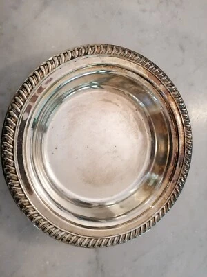 piatto d'antiquariato placcato d'argento - Immagine 1 di 2