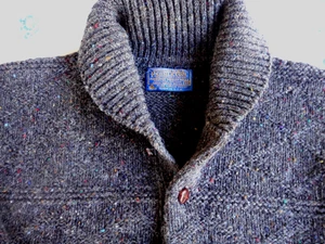 Vtg.Pendelton Dk.Gray Tweed Shawl Collar 2Button Wool Pullover Sweater, Med. USA - Picture 1 of 3