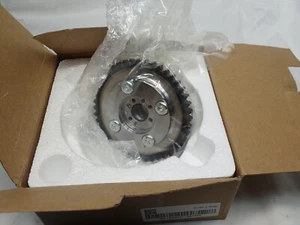 1 Timing Camshaft Gear For 2012-2014 Mercedes SLK250 W204 C2500 Adjuster - Picture 1 of 4